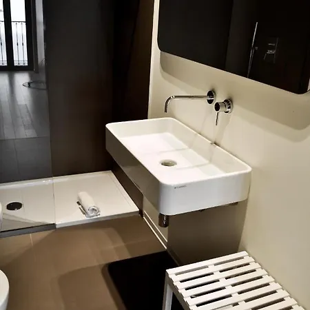 Guest house M *